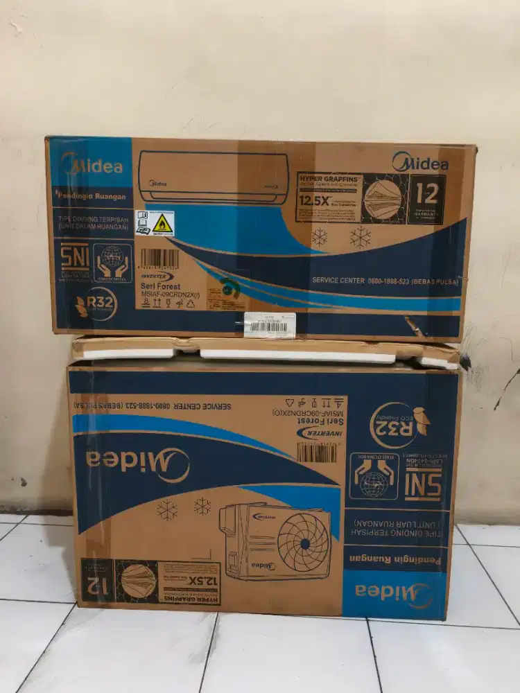 Dijual AC Midea 1pk Inverter pemakaian efektif 5 bulan