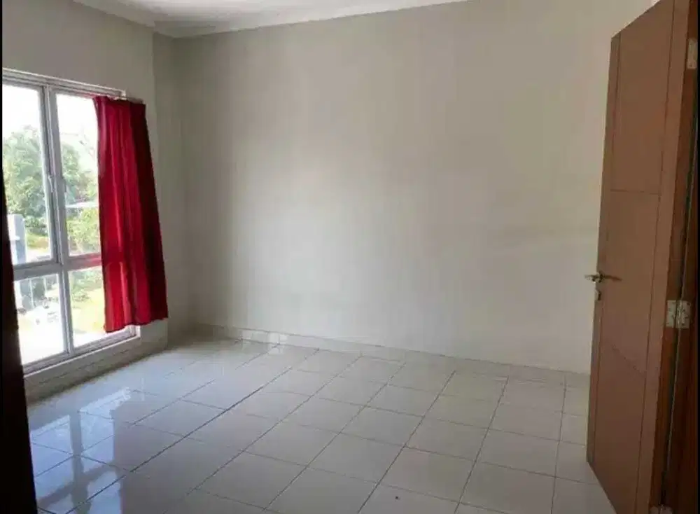 Rumah 2 lantai Primier Village Cipondoh, siap huni, bisa KPE