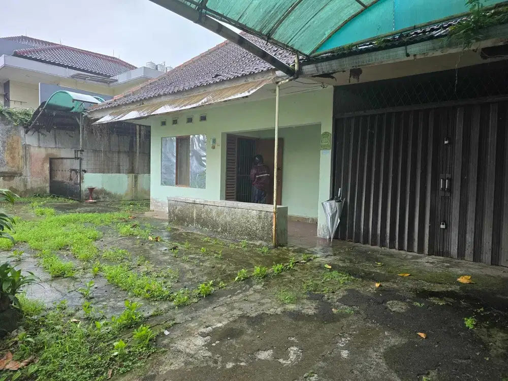 dijual cepat tanah plus bangunan