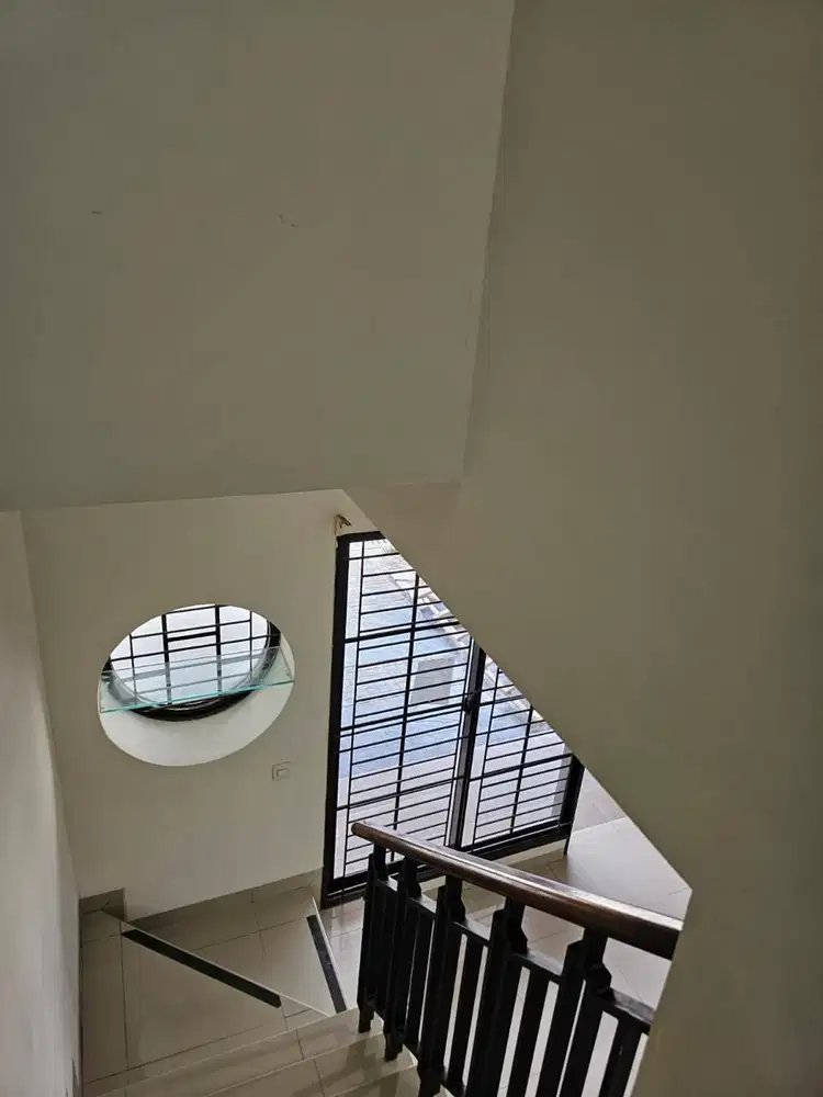 Jual Rumah Green Lake City 4x12 East Asia Rapi Siap huni