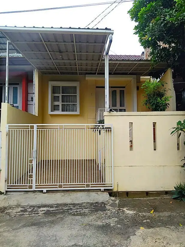 Rumah River Side Hadap Timur Di Green Valley Pasirlayung Padasuka Kota