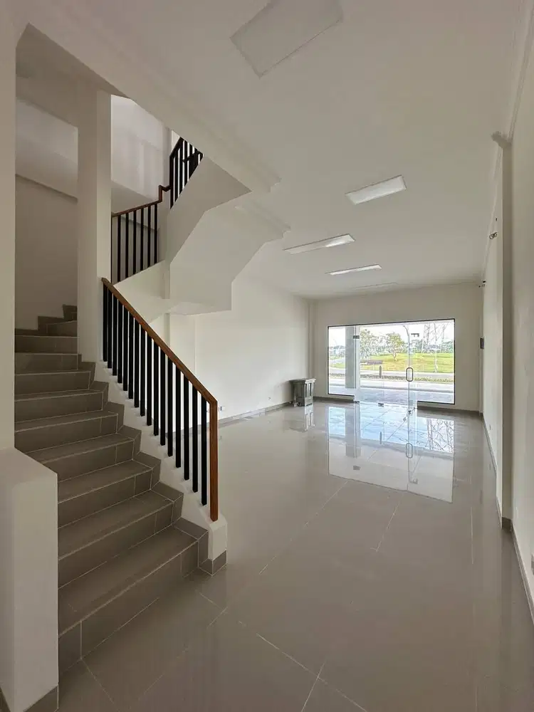 UNIT TERAKHIR! Ruko Melody Hadap Jalan 3 Lantai di Gading Serpong