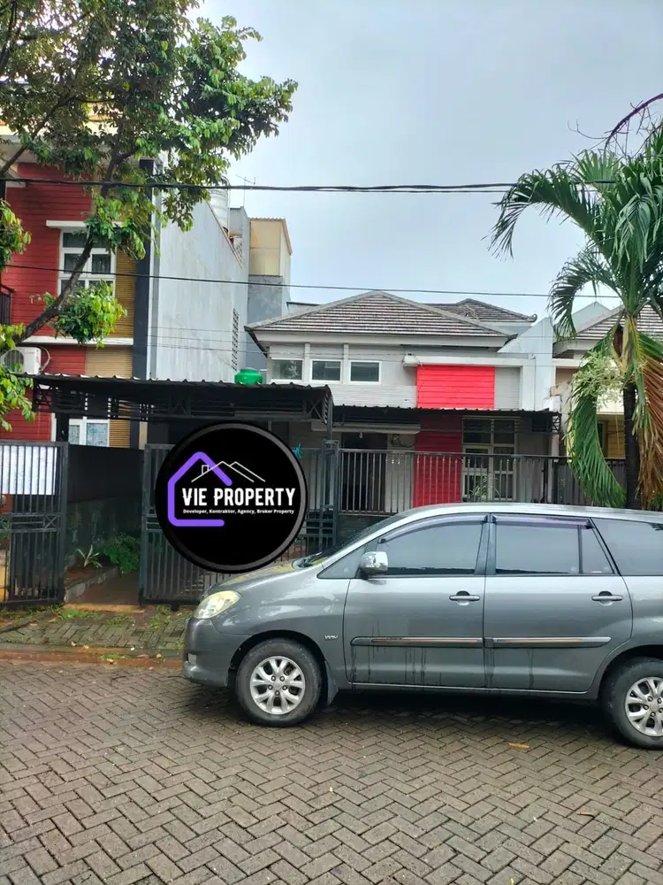 Rumah Cibubur Country siap huni tanah luas