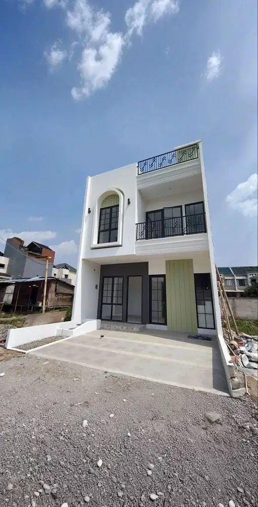 Rumah mewah ada Rooftop Lokasi 10 menit ke stasiun depok dan dekat tol