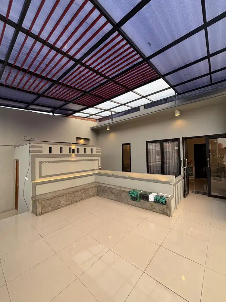 Rumah Siap Huni Rasa Villa Bali di Sektor 7A Gading Serpong, Tangerang