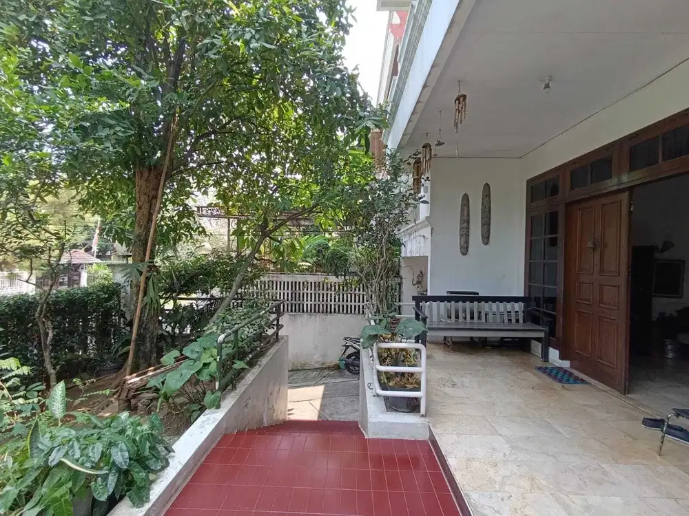 RUMAH DI CINERE, LUAS, DALAM KOMPLEK NYAMAN, HARGA MURAH