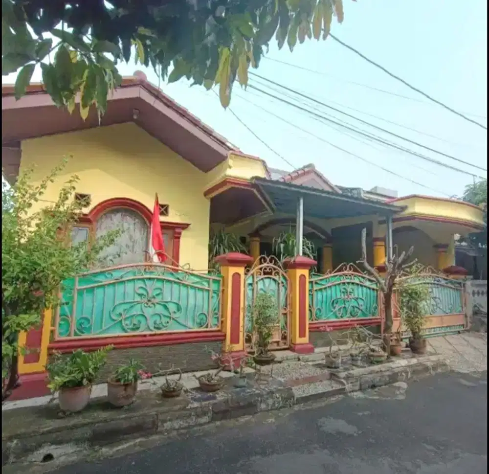 DIJUAL RUMAH HOOK SEMI FURNISH DI PRIMA HARAPAN REGENCY BEKASI UTARA