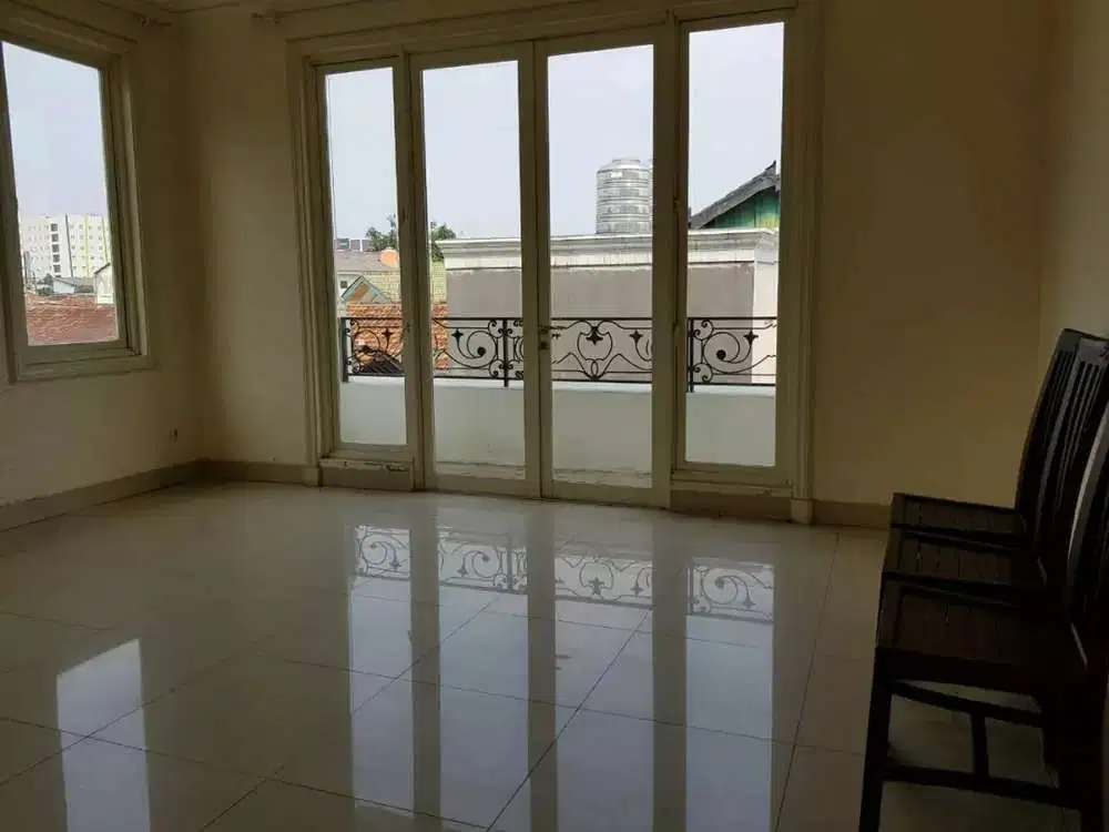 Dijual Cepat Rumah Bagus Less Belles Serpong