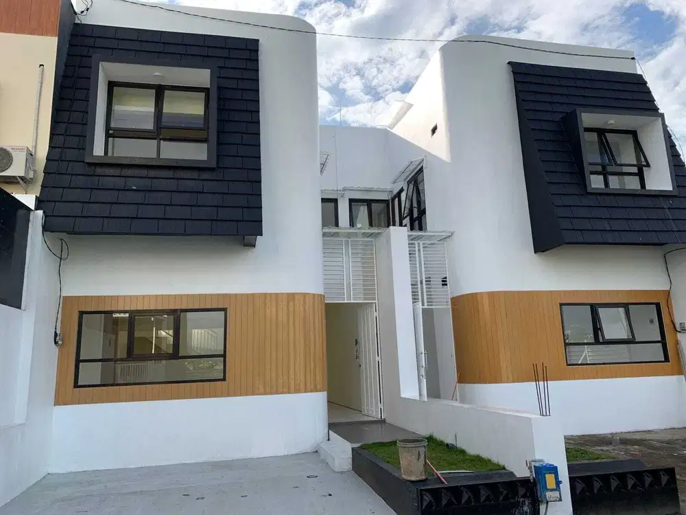 DIJUAL RUMAH ROOFTOP MODERN BARU DI JALAN IKAN TOMBRO, SOEHAT, MALANG