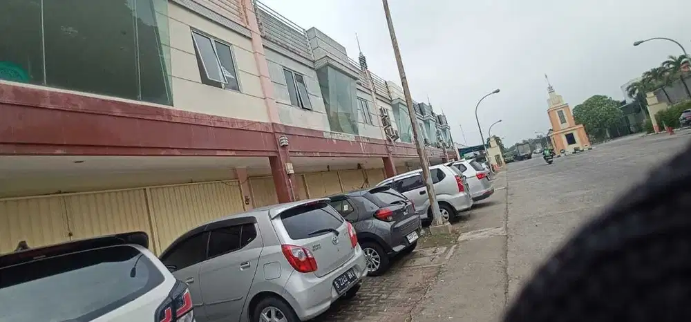 Dijual Gudang Daan Mogot (Sebrang Bizzpark)