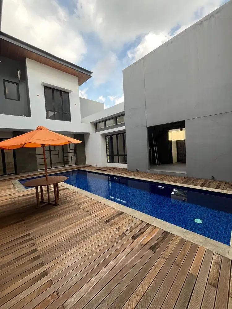 Rumah Brand New Ala Bali With Pool Emerald Cove Gading Serpong