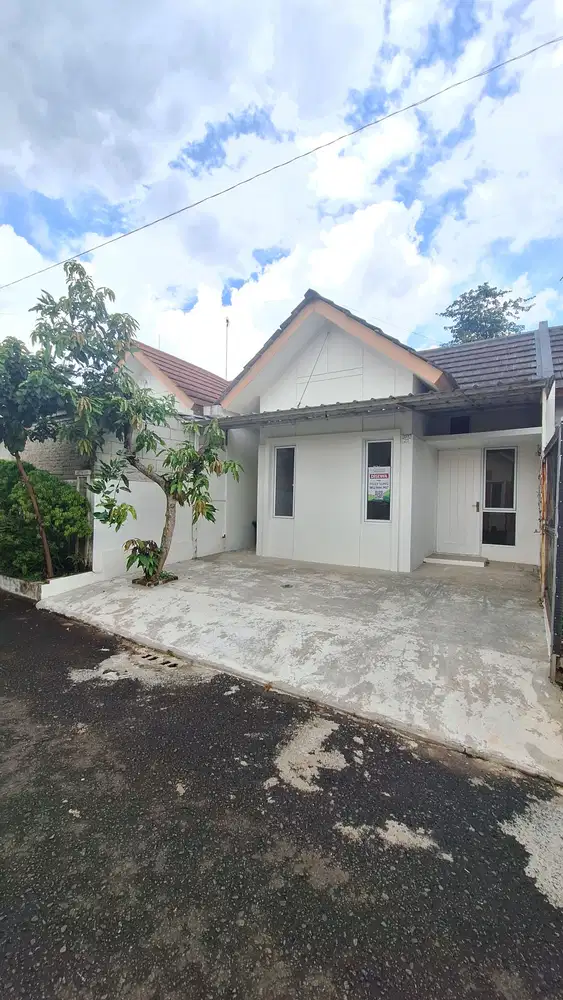 Dijual Rumah Baru Selesai Renov Di Bale Tirtawana Produk Sinarmas Land