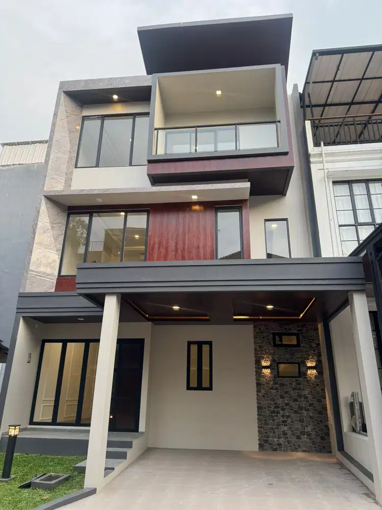 Rumah 3 lantai Mewah Brand New gading Serpong