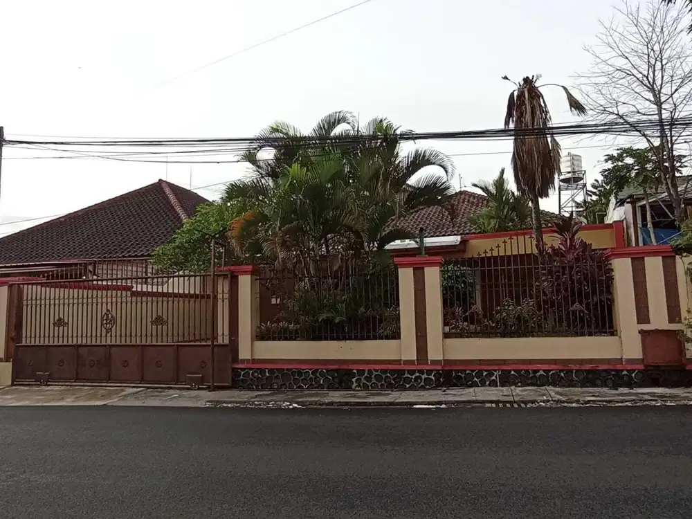 JUAL SUPER MURAH RUMAH DI JALAN RAYA KALPATARU, SOEKARNO HATTA, MALANG