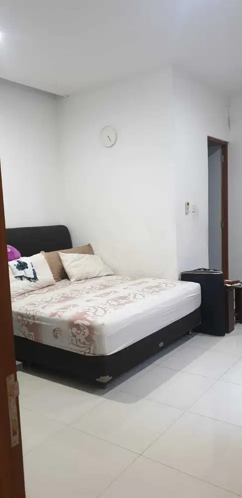 Dijual Rumah Cluster Parahyangan Taman Royal 2, Cipondoh Tangerang