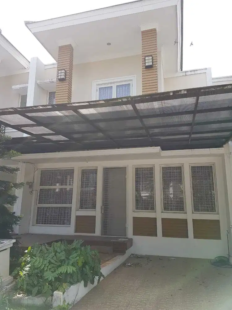 Rumah Cluster Florencia Lippo Cikarang Jual Cepat Murah Rapi Perabotan
