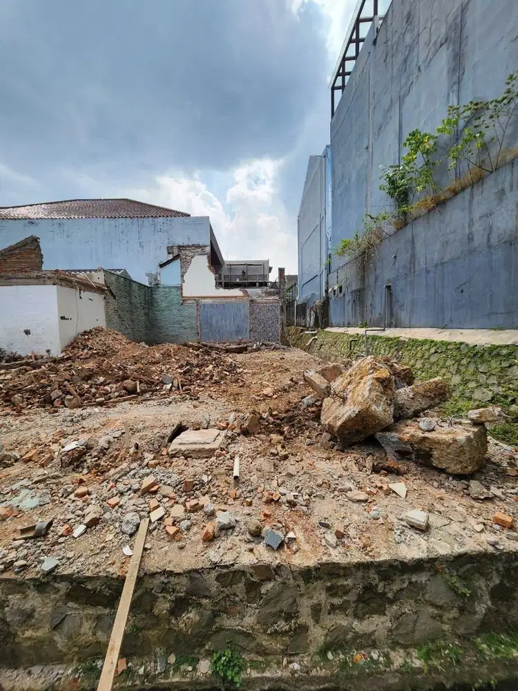 Jarang Ada Tanah di Kawasan Komersil Sayap Riau Bandung