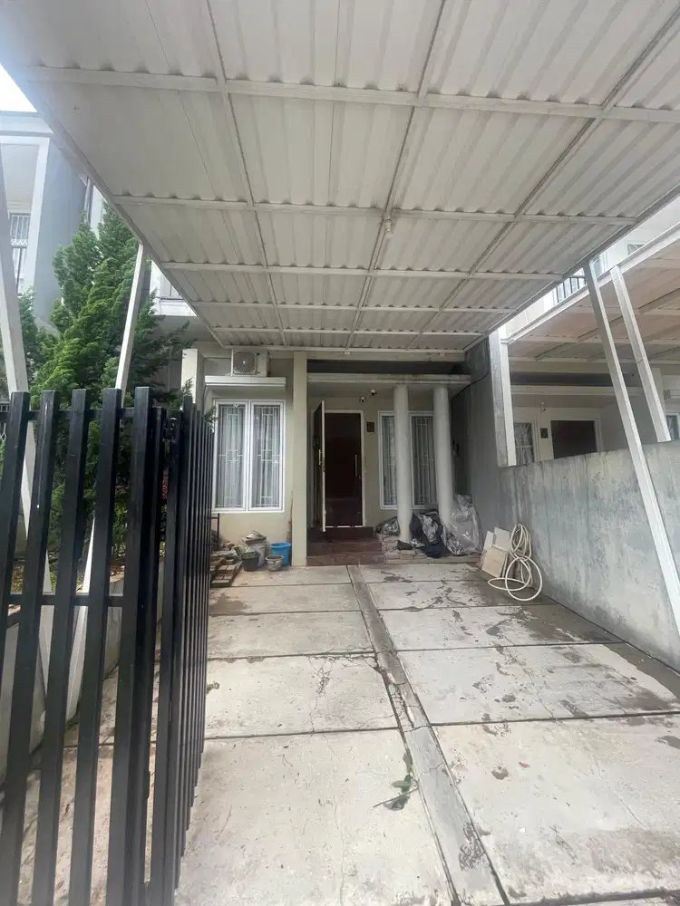 DiJual Rumah Second 2 Lantai Di Bukit Golf Riverside 3 Cibubur Bogor