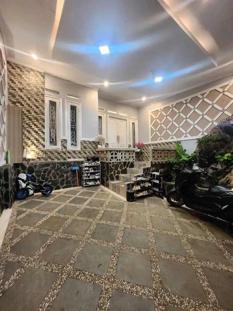Dijual rumah cantik full furnished dekat Permata Pamulang