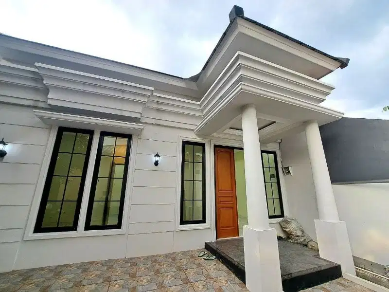 Di Jual Rumah 1 Lantai  Dengan Tanah Yang Luas  Di Kalimulya  Depok