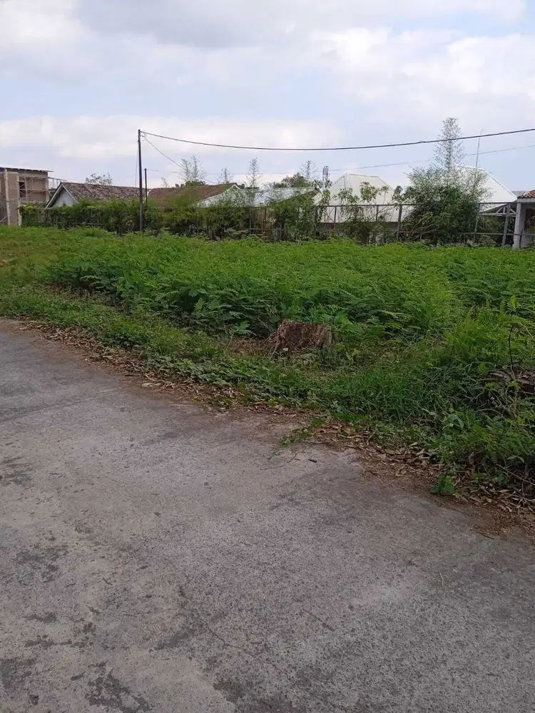 Sisa 2 Unit Lagi; Tanah Kavling Wedomartani 200 m2; SHM Pekarangan