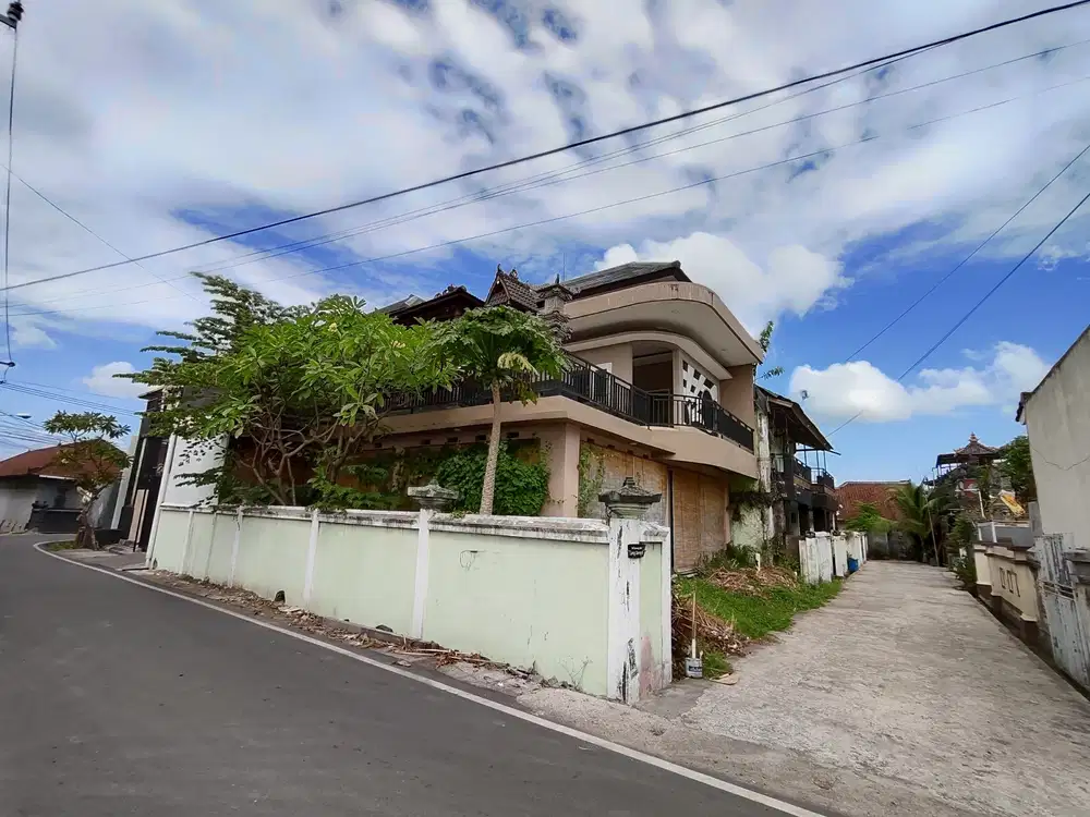 Dijual Cepat Rumah 4 Kamar Tidur di Padangsambian