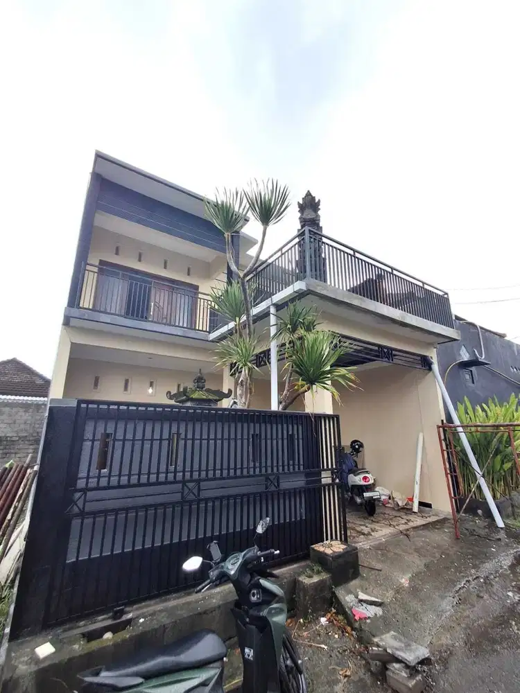 Rumah Tinggal 2 Lantai di Perumahan Nyaman Dalung