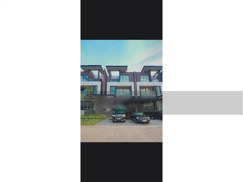 Dijual rumah mewah villa view danau di Citra garden 6 jakarta barat