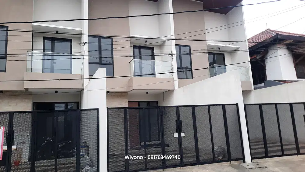 Rumah Kawasan Semampir Dekat MERR Semolowaru Surabaya