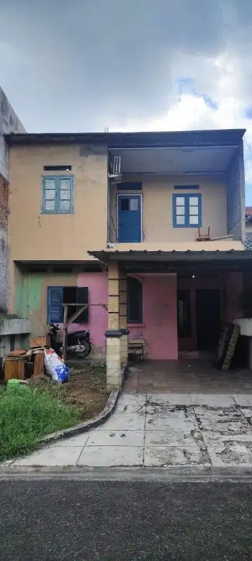 Dukuh bima asri grand wisata murah banget 2 lantai