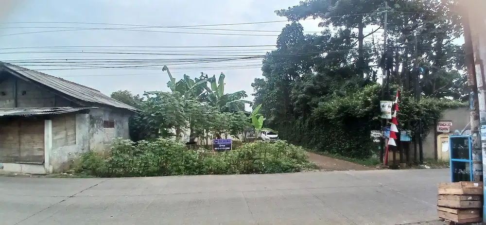 Kavling Hook pinggir jalan raya Di Cibubur Jakarta Timur