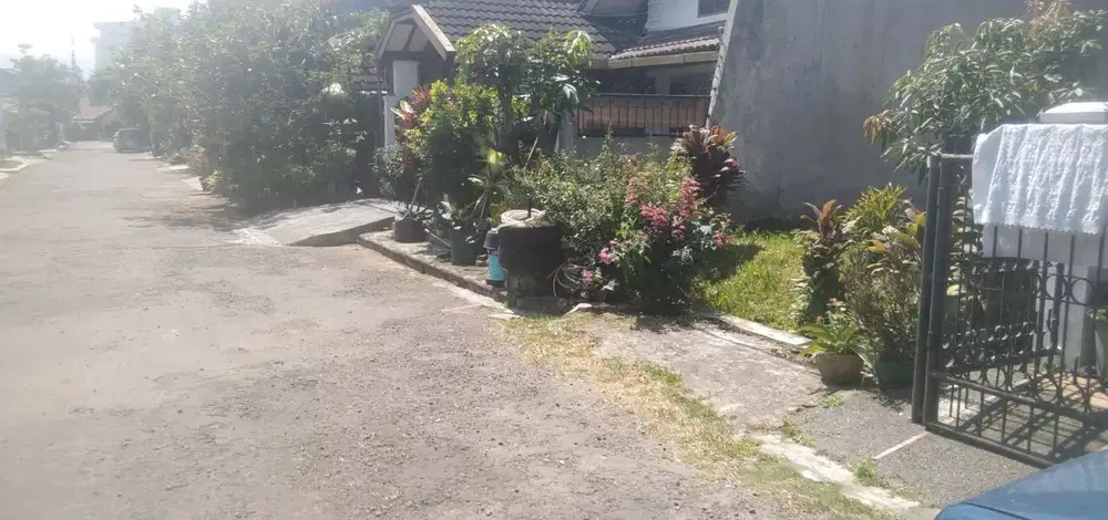 Tanah kavling komplek kawaluyaan indah. soekarno hatta