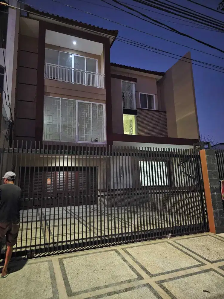 Rumah di Citra 5 Dekat Sekolah Citra Kasih, Rs Ciputra