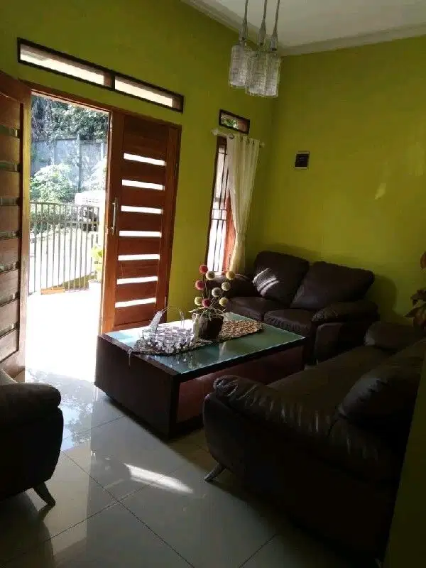 Rumah di Sayap Gadobangkong, Ngamprah dekat Lapang Tembak Ref.04897