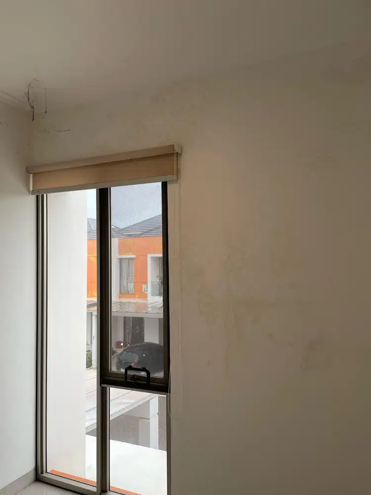 Di Jual Rumah Pantai Indah Kapuk Ukuran 6x10 Semi Furnish