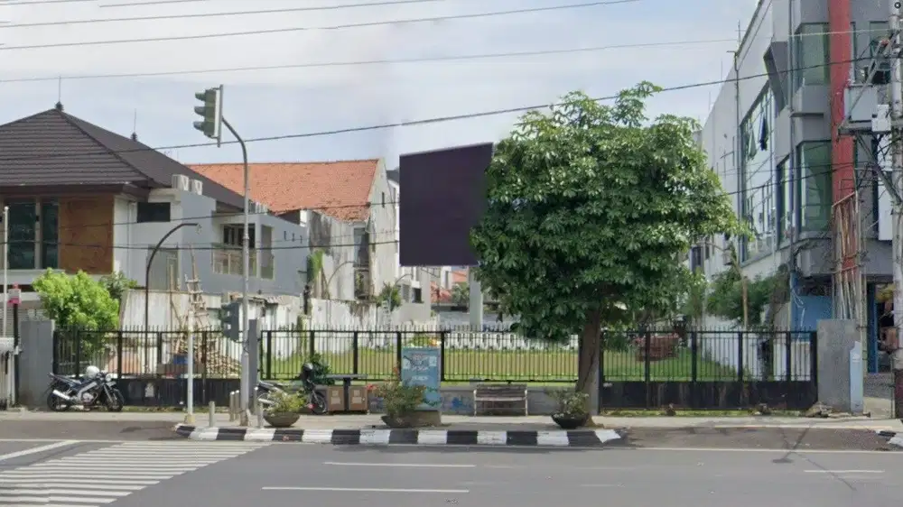 Dijual Tanah Luas Lokasi Tengah Kota di Jl. Gajahmada Semarang