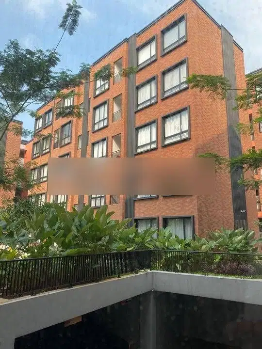 The Llyod Signature Alam Sutera, Murah, Dan Rapi