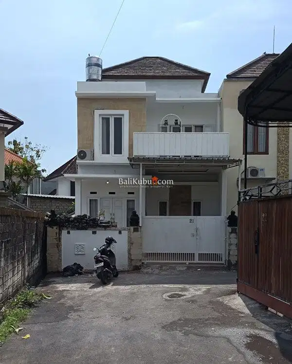 [AMR-040.WPT] Rumah Sewa Minimalis 3 Kamar di Taman Griya Jimbaran