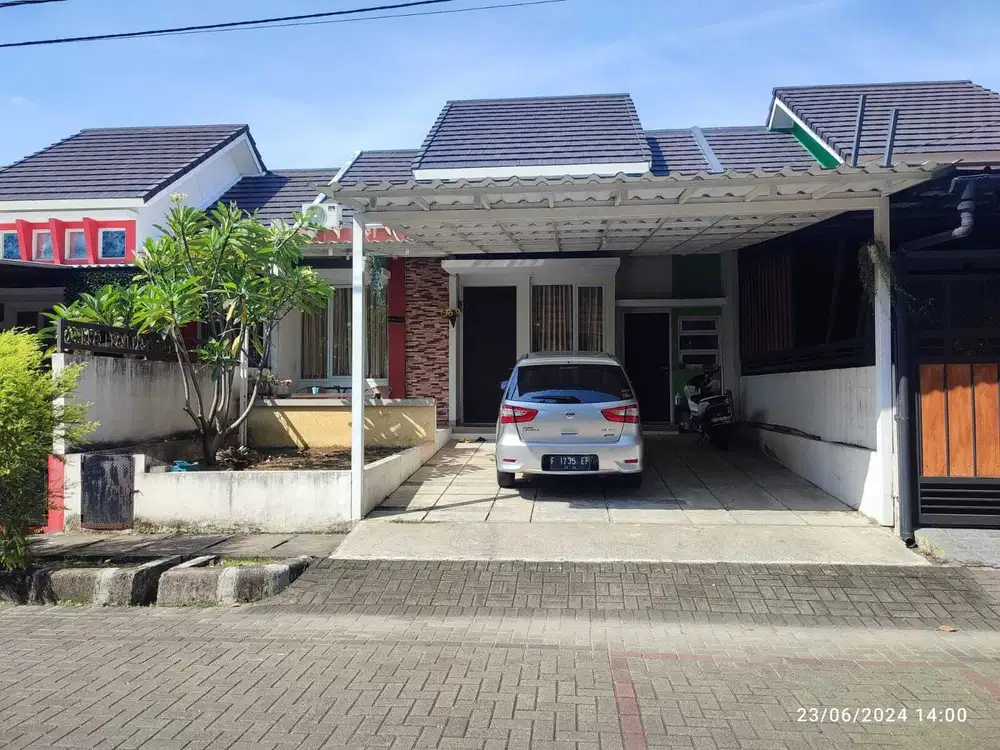 RUMAH CANTIK DI BUKIT CIMANGGU CITY
