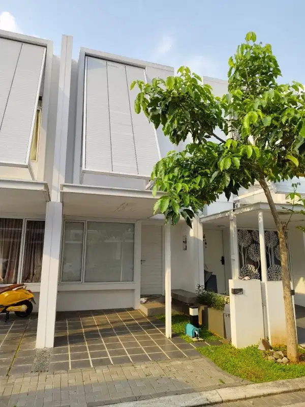 Rumah Fully Furnished di Tabebuya Inspirahaus BSD City