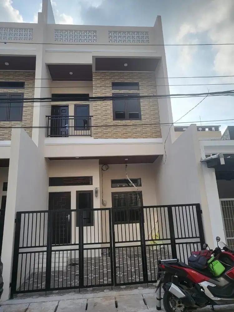 Jual  Cepat Rumah Baru  Jalan Raya , BCS Kelapa Gading