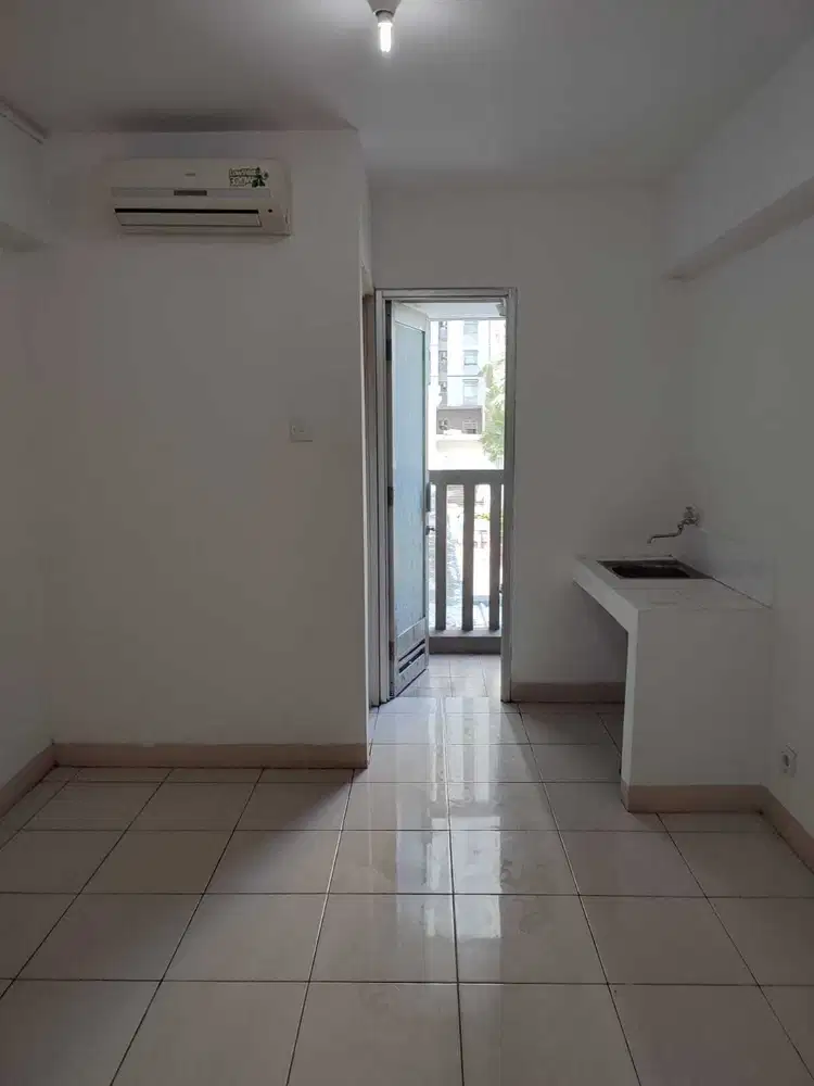 Apartemen Green Bay Pluit Tower Cendana Tipe Studio 21m2 Ada 1 AC