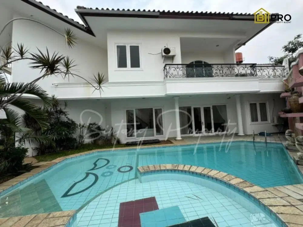 DiJual Rumah 2lantai dalam cluster di Ampera Jakarta Selatan