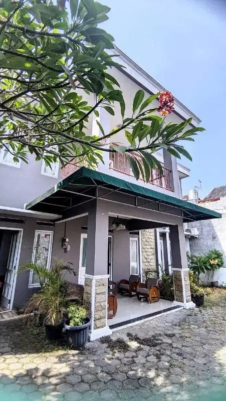 Rumah Luas Serengan Solo Kota Bonus Furnish Harga Termurah (IY)