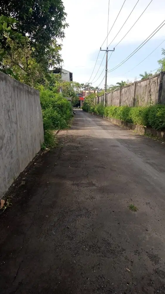 Tanah Strategis area Taman Griya