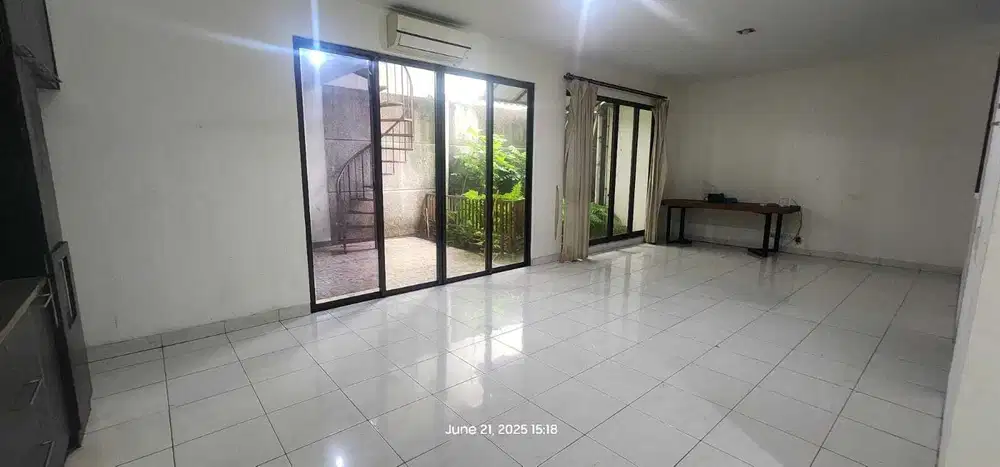 Sewa Rumah Murah di foresta