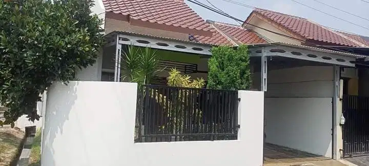 Rumah Rapih Siap Huni di Perumahan Simprug Poris Cipondoh