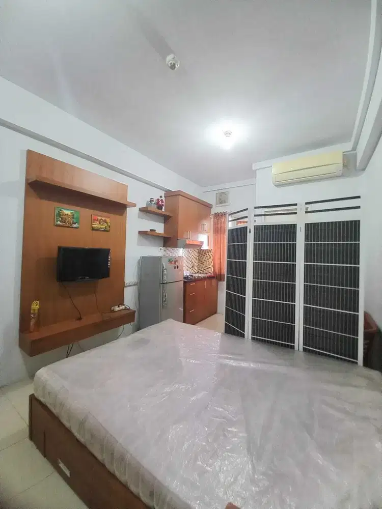 Disewakan Grand Emerald Lt.2 Furnished