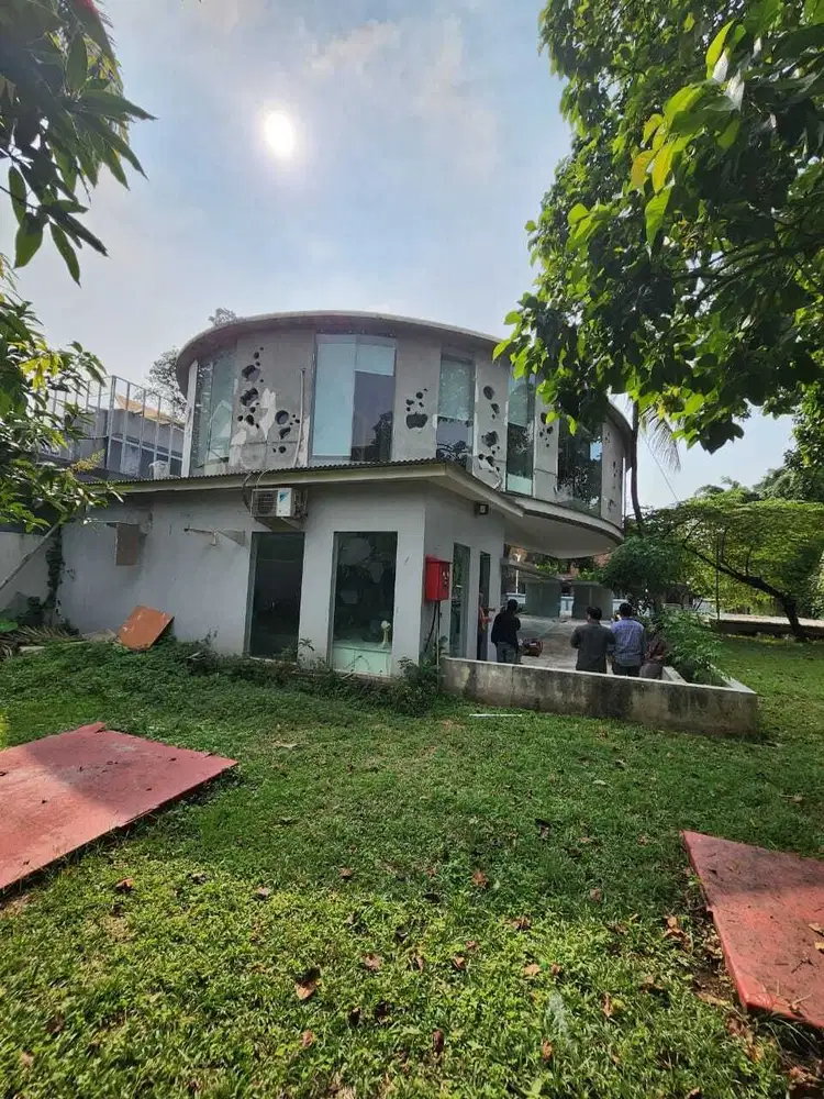 DIJUAL GEDUNG KANTOR MODERN KEMANG RAYA JAKARTA SELATAN