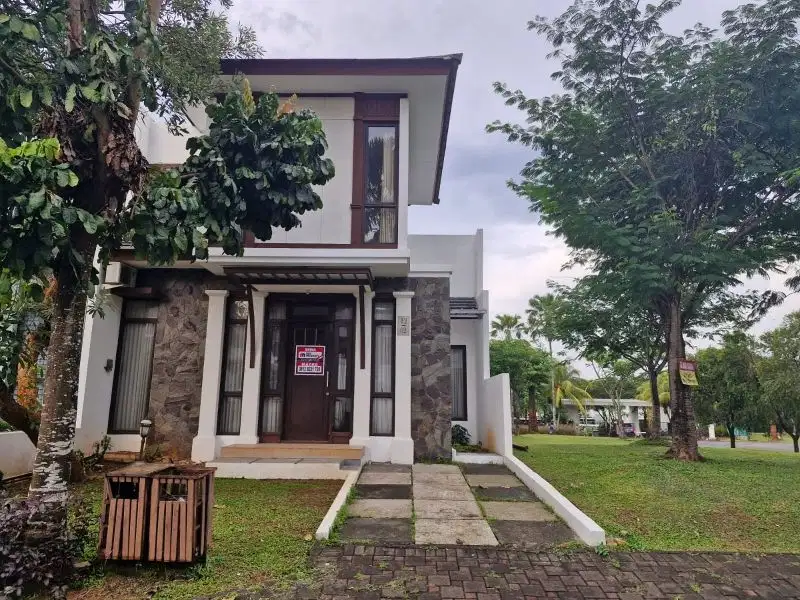 Rumah 2 lantai di sewakan Avani Bsd Tangerang